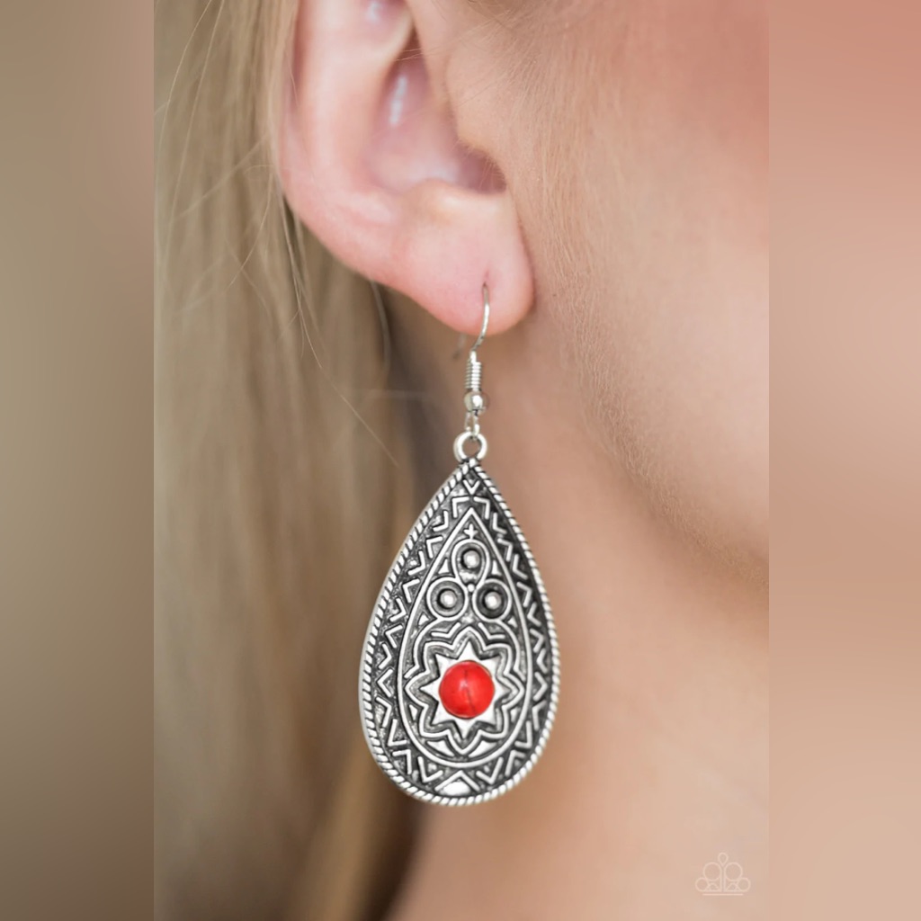 Nwot Aztec Teardrop Earrings